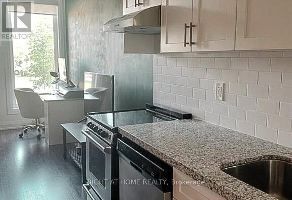 Unit#2 - 1758 Lawrence Avenue W, Toronto, Ontario M6L 3C4 - Photo 9 - W12598782