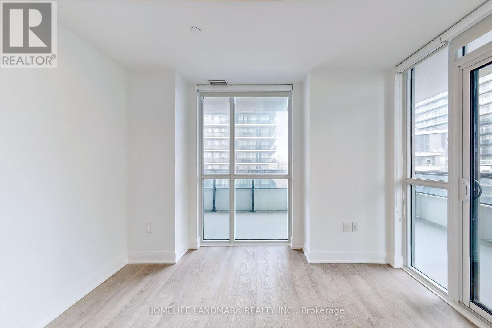 904 - 65 Annie Craig Drive, Toronto, Ontario  M8V 0G3 - Photo 8 - W12598792