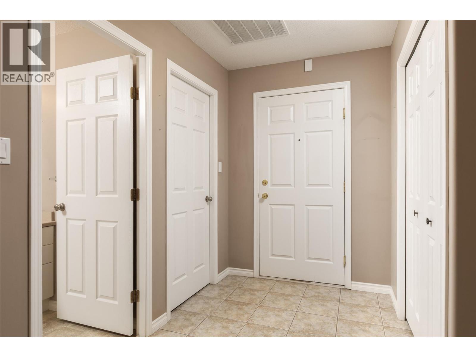 1966 Durnin Road Unit# 501, Kelowna, British Columbia  V1X 7Z2 - Photo 15 - 10370524