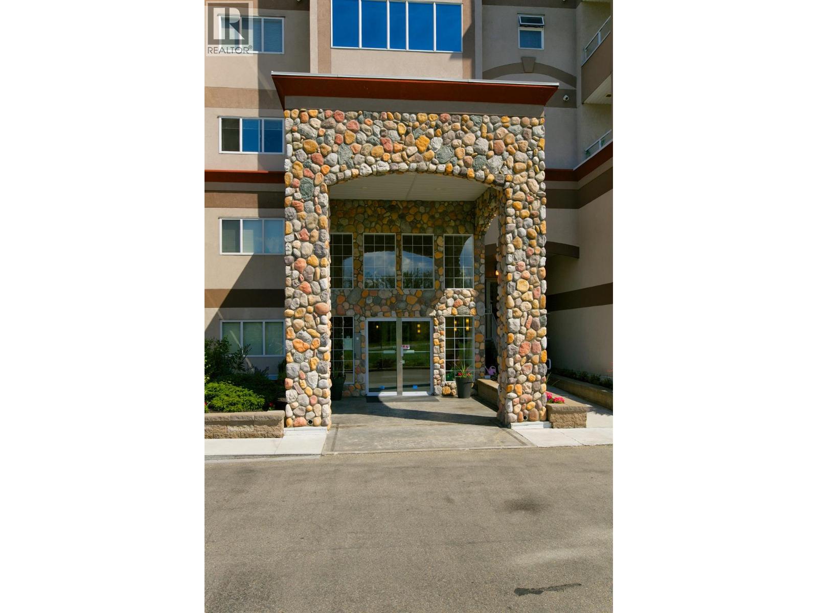 1966 Durnin Road Unit# 501, Kelowna, British Columbia  V1X 7Z2 - Photo 6 - 10370524