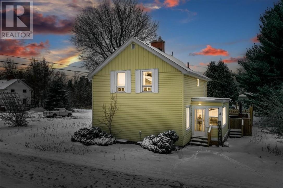 4 Balsam Street, Copper Cliff, Ontario  P0M 1N0 - Photo 31 - 2125824