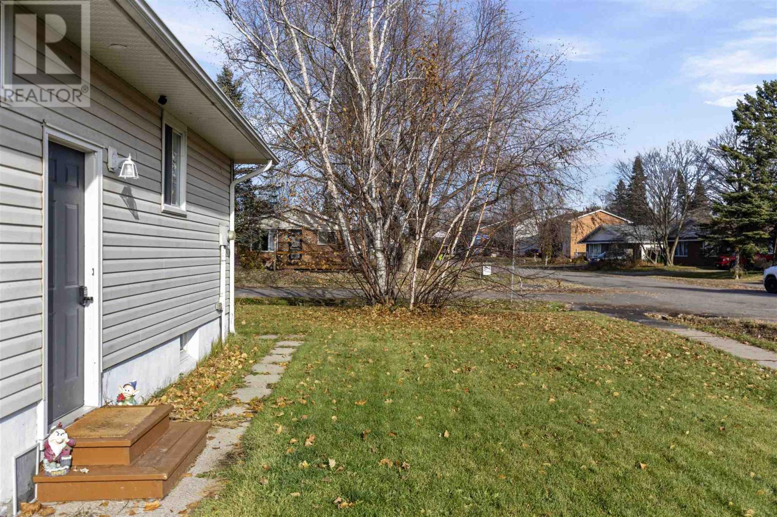 7 Chicora Cres, Sault Ste. Marie, Ontario  P6A 5T1 - Photo 32 - SM253286