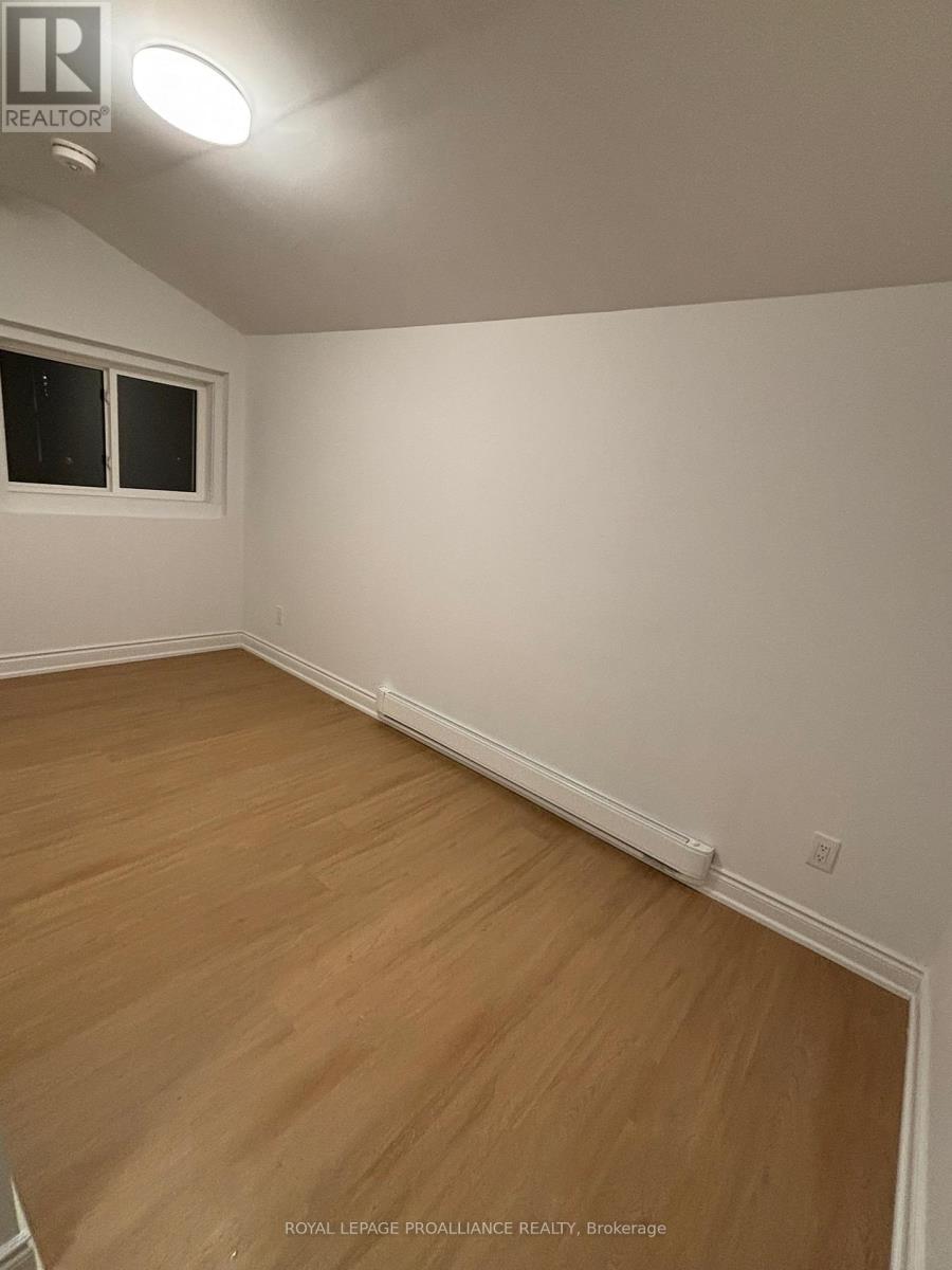 #2 - 380 Park Street N, Peterborough, Ontario  K9H 4P8 - Photo 12 - X12598932