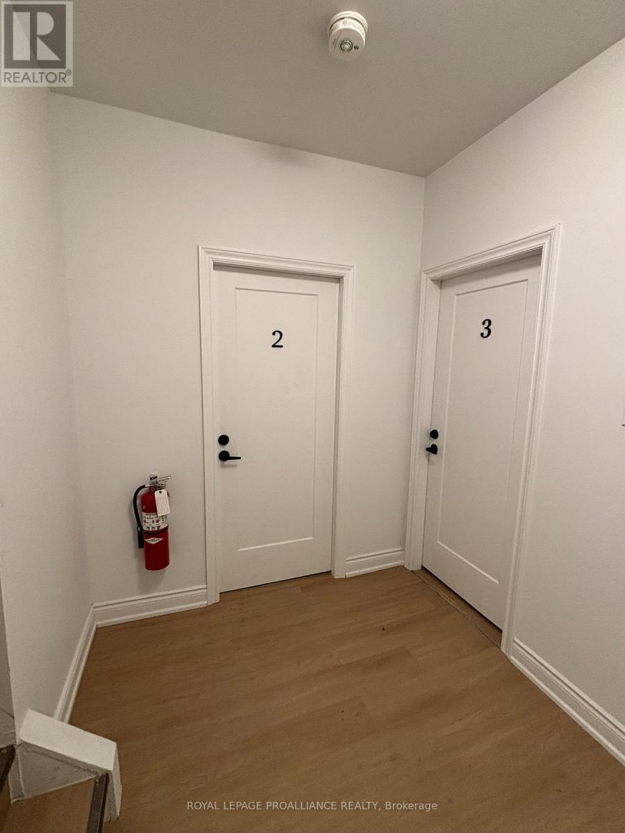 #2 - 380 Park Street N, Peterborough, Ontario  K9H 4P8 - Photo 3 - X12598932