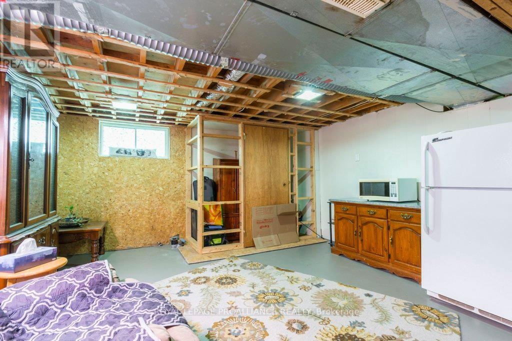 306 South Trent Street, Quinte West, Ontario  K0K 2C0 - Photo 20 - X12598944