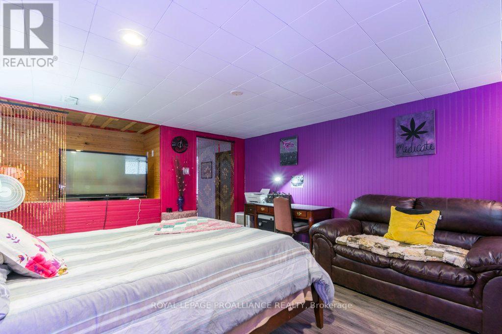 306 South Trent Street, Quinte West, Ontario  K0K 2C0 - Photo 23 - X12598944