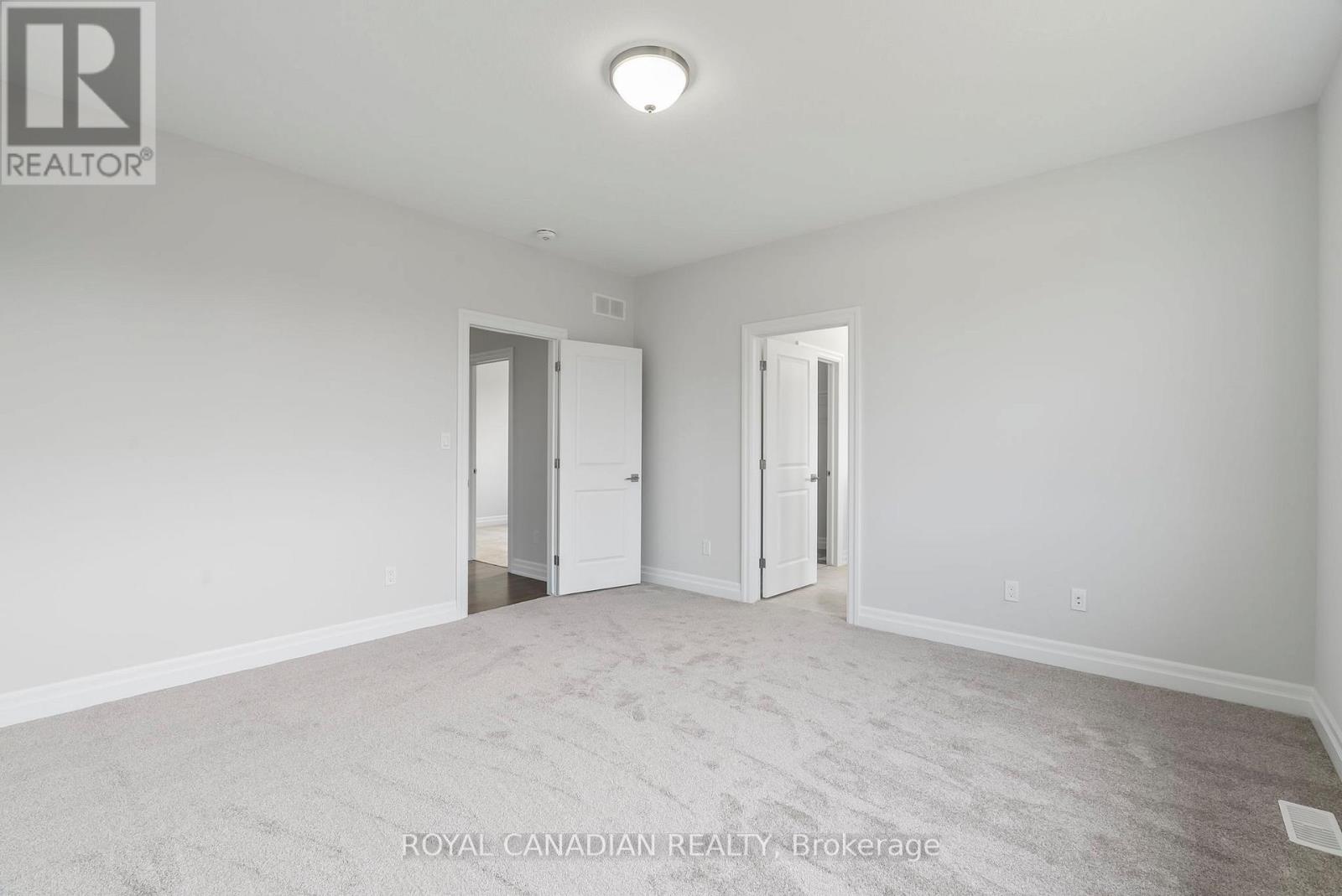 376 Hawthorne Street, Saugeen Shores, Ontario  N0H 2C3 - Photo 26 - X12451849