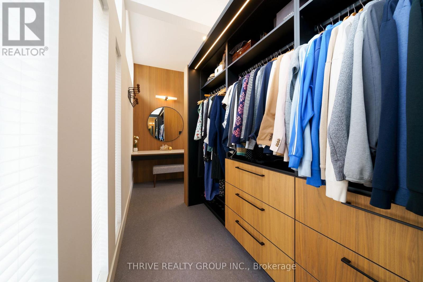 10107 Pinery Bluffs Road, Lambton Shores, Ontario  N0M 1T0 - Photo 19 - X12598934