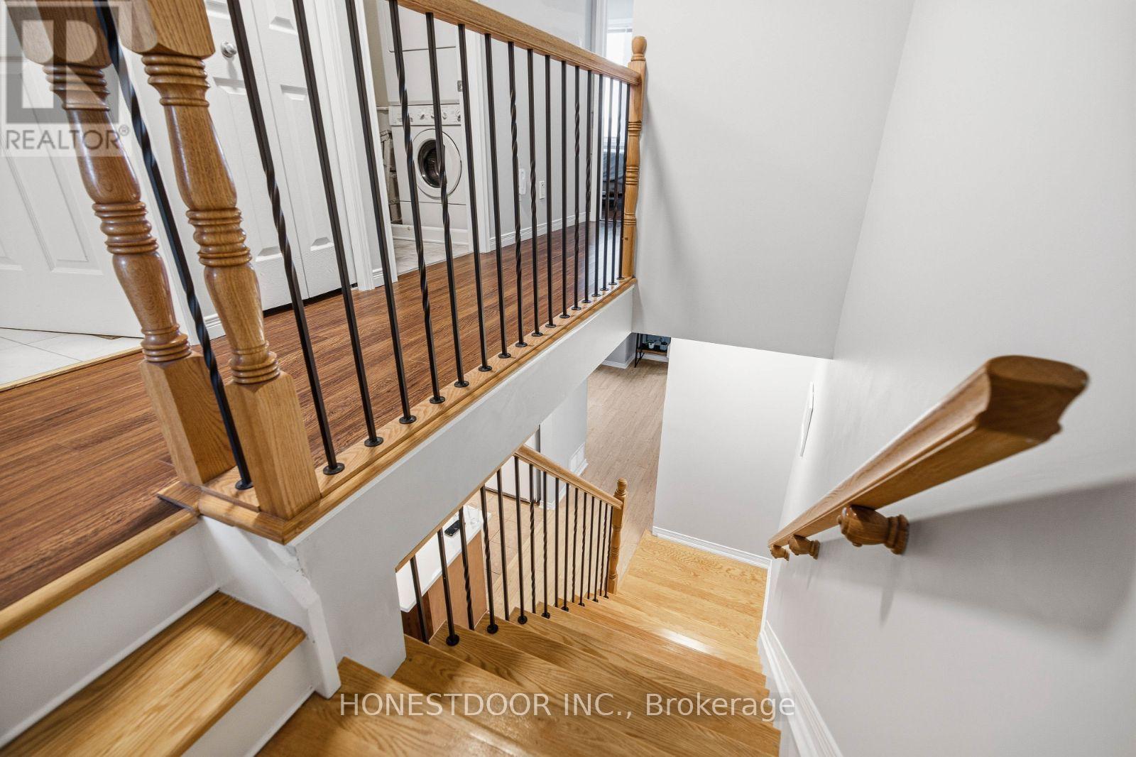 81 Strathaven Private, Ottawa, Ontario  K1J 1K7 - Photo 16 - X12598662