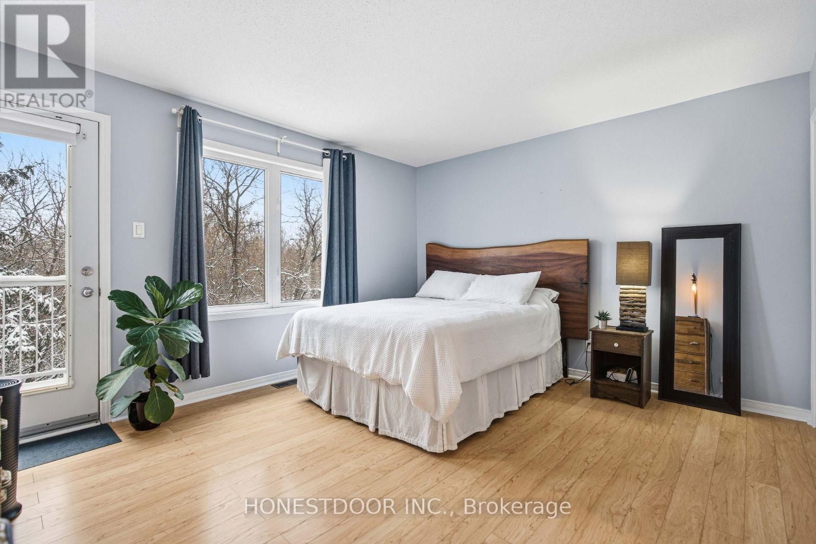 81 Strathaven Private, Ottawa, Ontario  K1J 1K7 - Photo 19 - X12598662