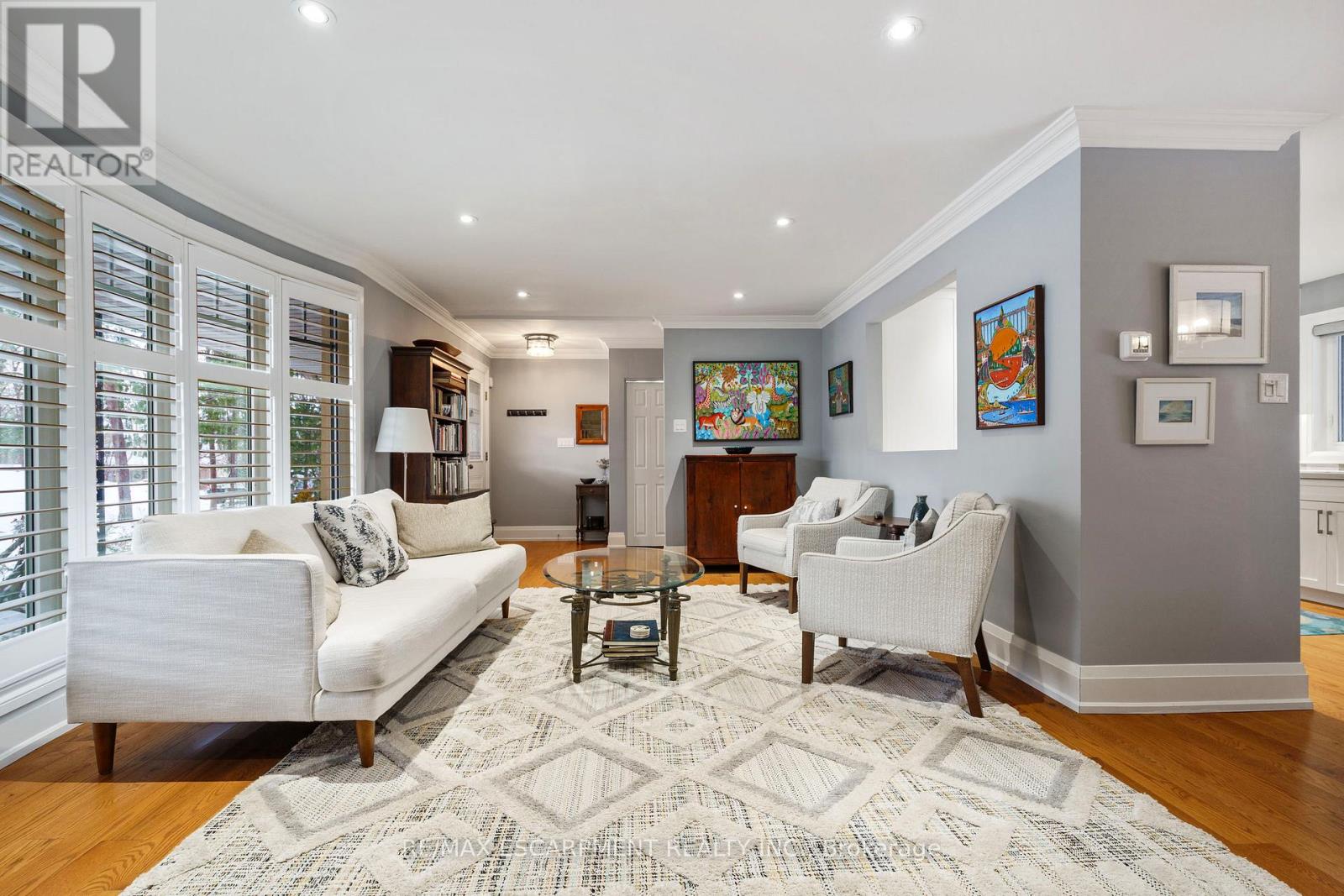 3 Hatfield Place, Hamilton, Ontario  L9H 4J7 - Photo 8 - X12598822