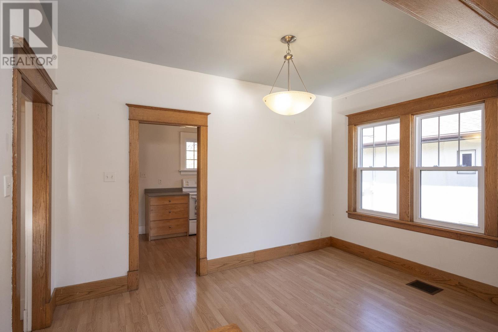 1411 Mcgregor Ave, Thunder Bay, Ontario P7E 5E7 - Photo 4 - TB253547