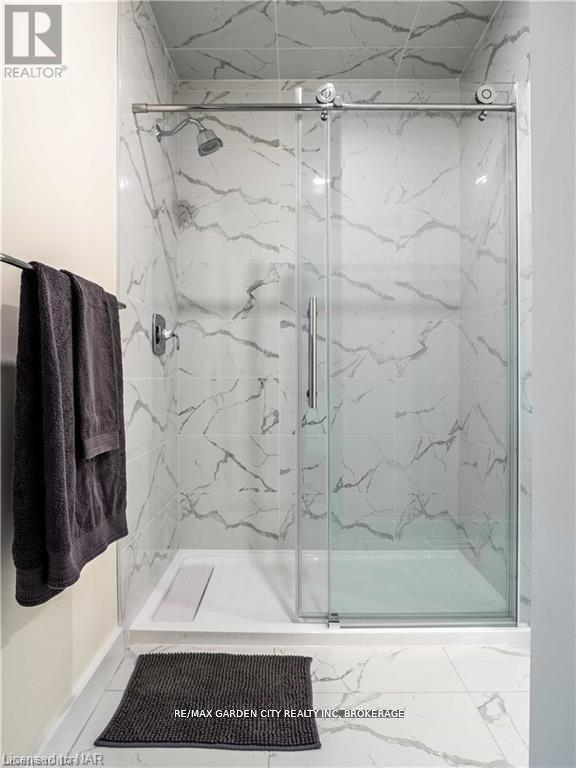 98 Pleasant Avenue, St. Catharines, Ontario  L2R 1Y1 - Photo 11 - X12598846