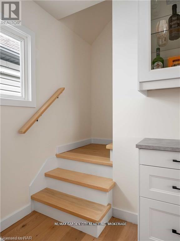 98 Pleasant Avenue, St. Catharines, Ontario  L2R 1Y1 - Photo 13 - X12598846