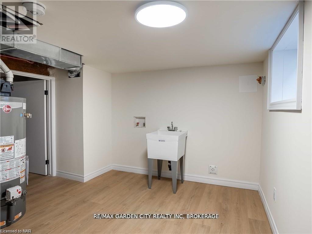 98 Pleasant Avenue, St. Catharines, Ontario  L2R 1Y1 - Photo 23 - X12598846