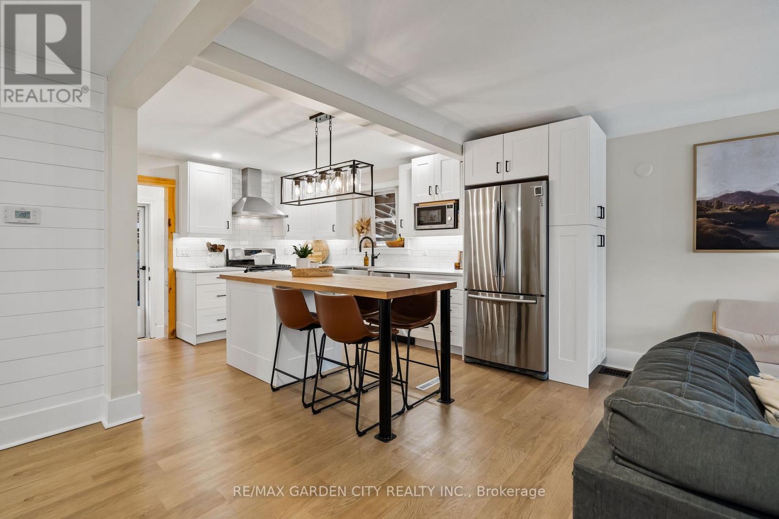 12 Nello Street, St. Catharines (Fairview), Ontario  L2N 1G6 - Photo 10 - X12598858