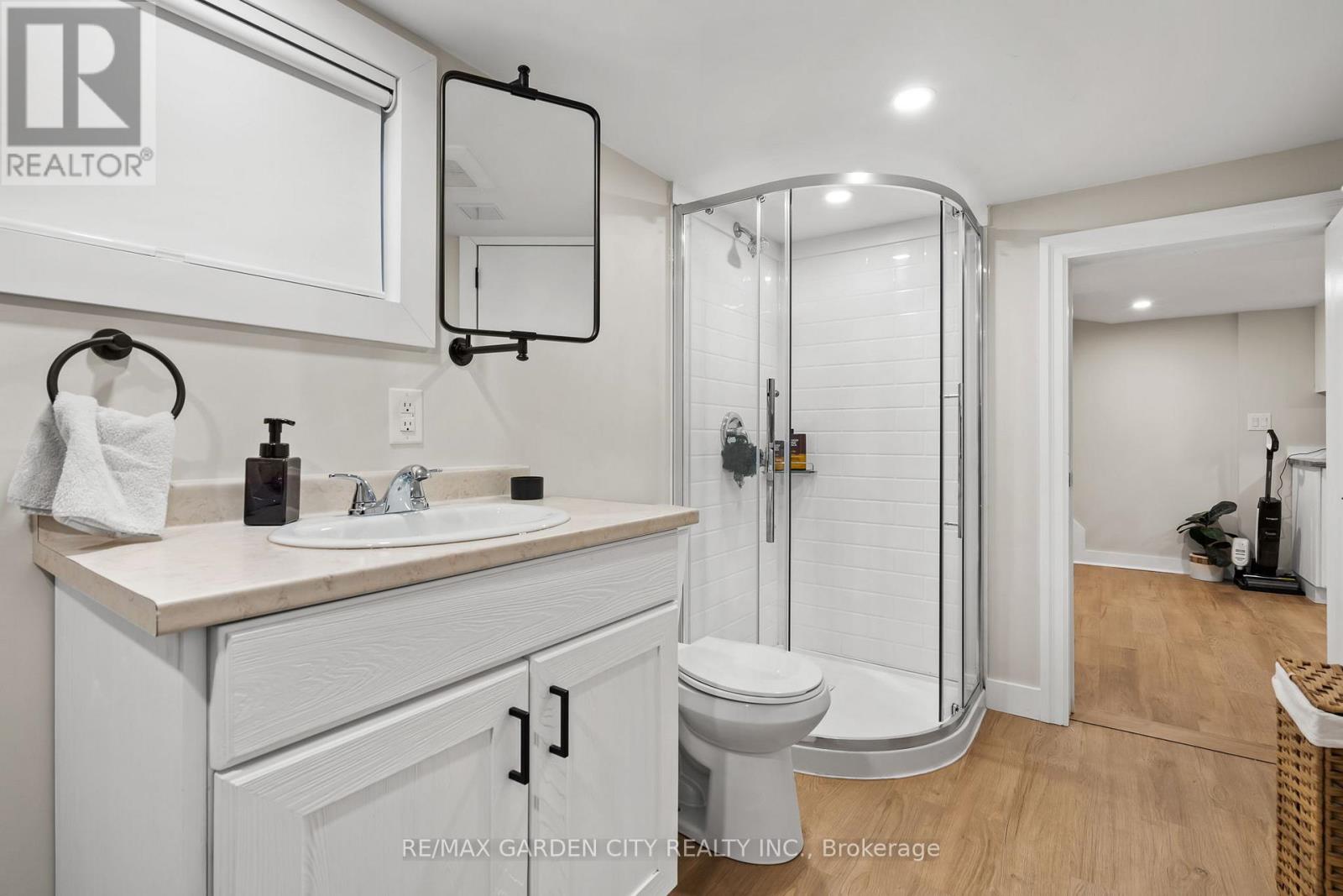 12 Nello Street, St. Catharines (Fairview), Ontario  L2N 1G6 - Photo 26 - X12598858