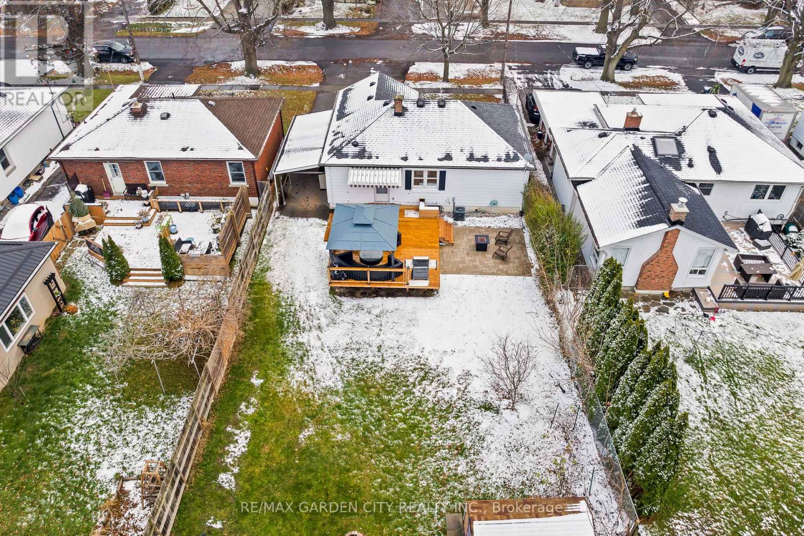 12 Nello Street, St. Catharines (Fairview), Ontario  L2N 1G6 - Photo 38 - X12598858