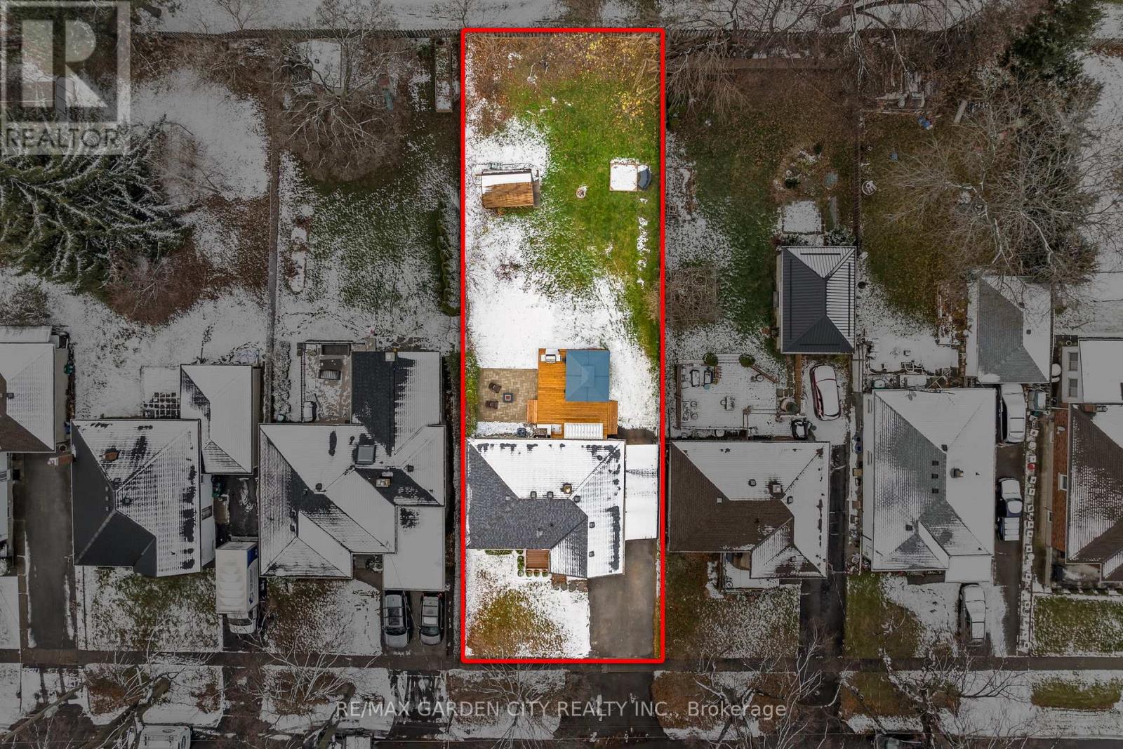 12 Nello Street, St. Catharines (Fairview), Ontario  L2N 1G6 - Photo 8 - X12598858