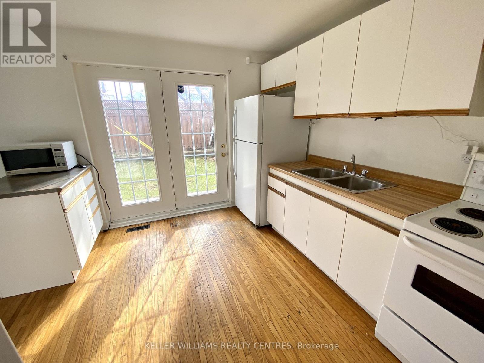 Lower Back Unit - 43 Walter Avenue, Newmarket (Bristol-London), Ontario  L3Y 2T2 - Photo 9 - N12551318