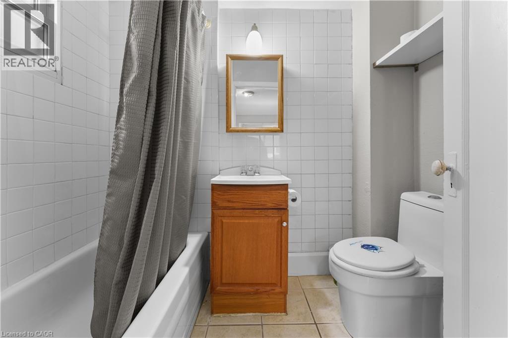 379 Strathearne Avenue, Hamilton, Ontario L8H 5L2 - Photo 17 - 40792192