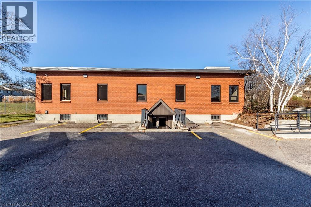 275 Lawrence Avenue Unit# Lower, Kitchener, Ontario N2M 1Y3 - Photo 2 - 40791937