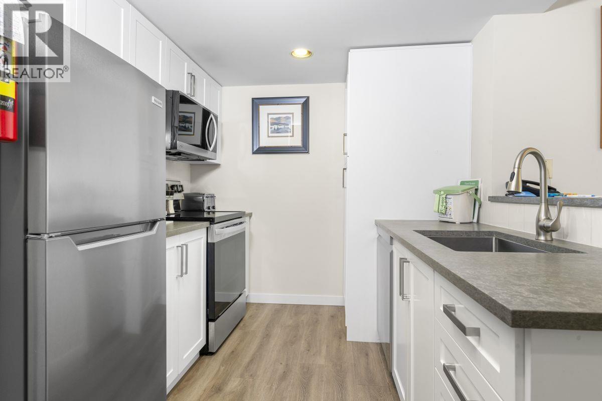 204 4338 Main (Week 6) Street, Whistler, British Columbia  V8E 1B4 - Photo 7 - R3071887