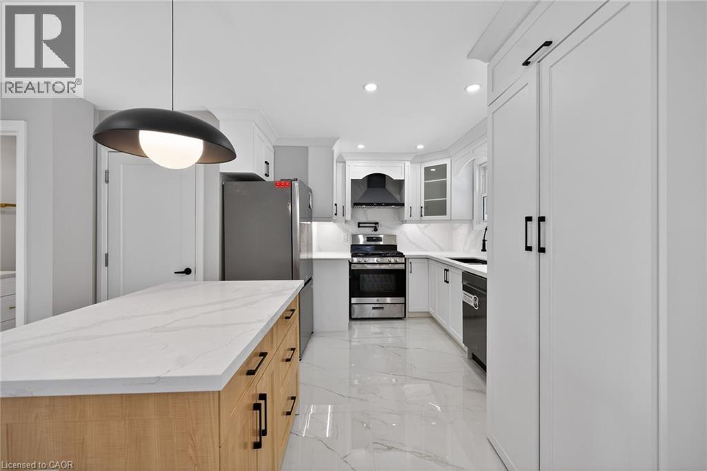 84 Blanmora Drive, Hamilton, Ontario  L8G 2A8 - Photo 12 - 40791310