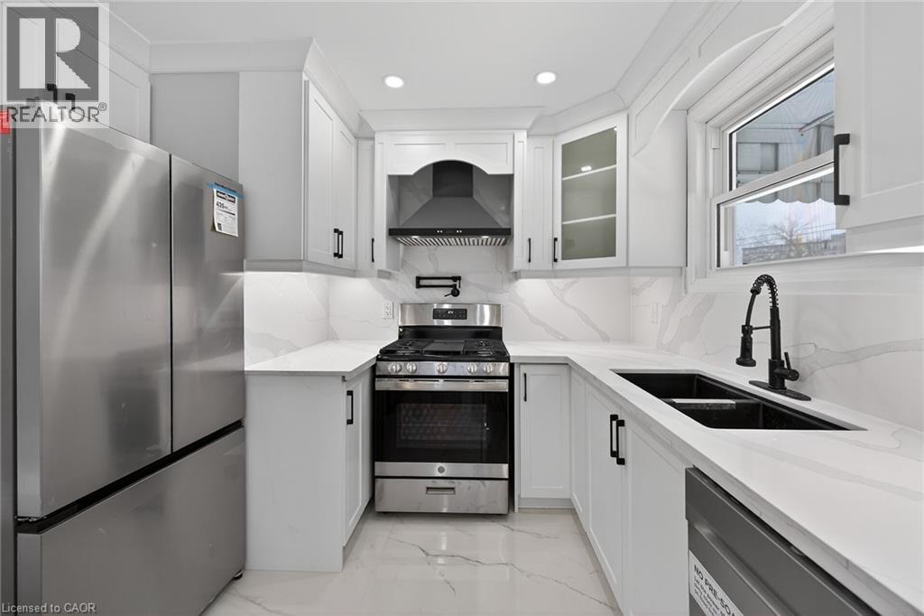 84 Blanmora Drive, Hamilton, Ontario  L8G 2A8 - Photo 14 - 40791310