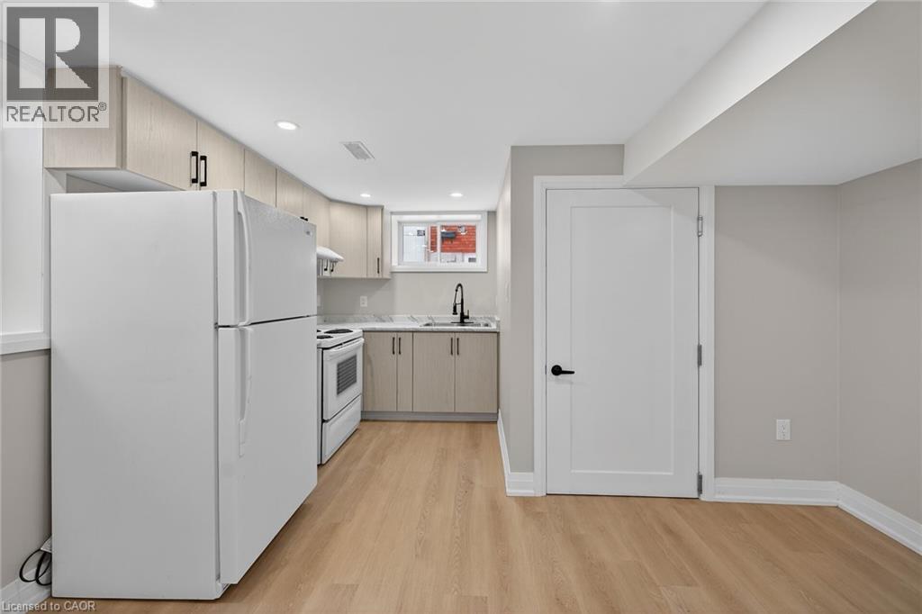 84 Blanmora Drive, Hamilton, Ontario  L8G 2A8 - Photo 22 - 40791310