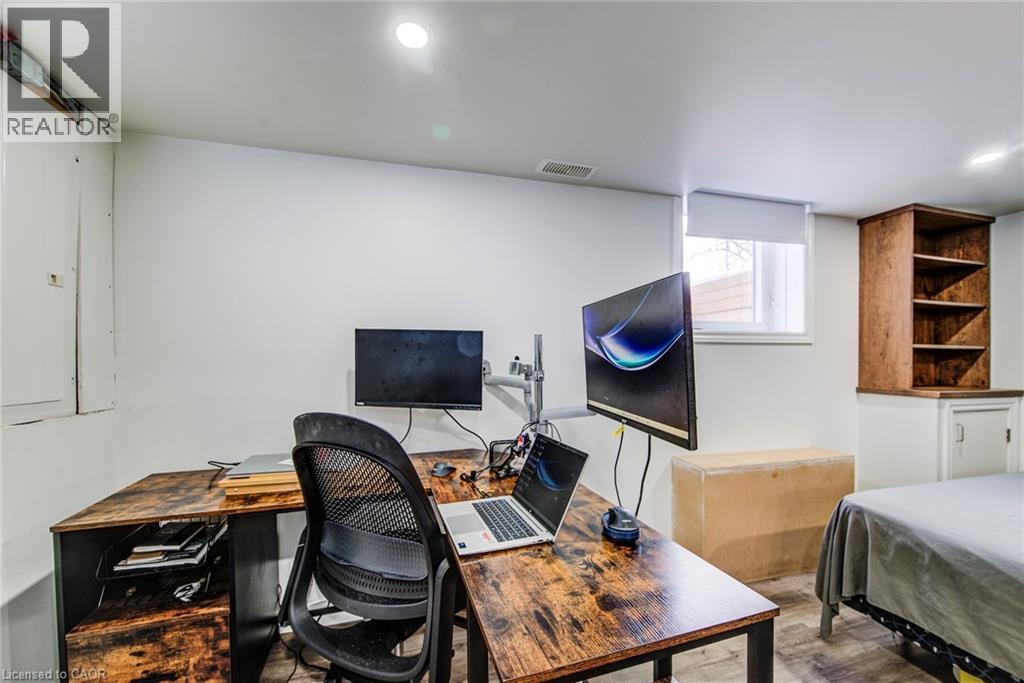 67 Burns Drive, Guelph, Ontario N1H 6V8 - Photo 33 - 40787323