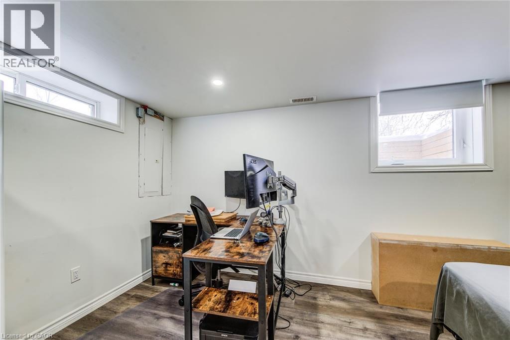 67 Burns Drive, Guelph, Ontario N1H 6V8 - Photo 34 - 40787323