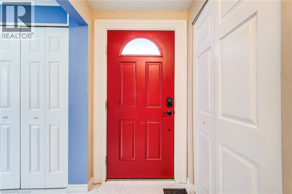 67 Burns Drive, Guelph, Ontario N1H 6V8 - Photo 4 - 40787323