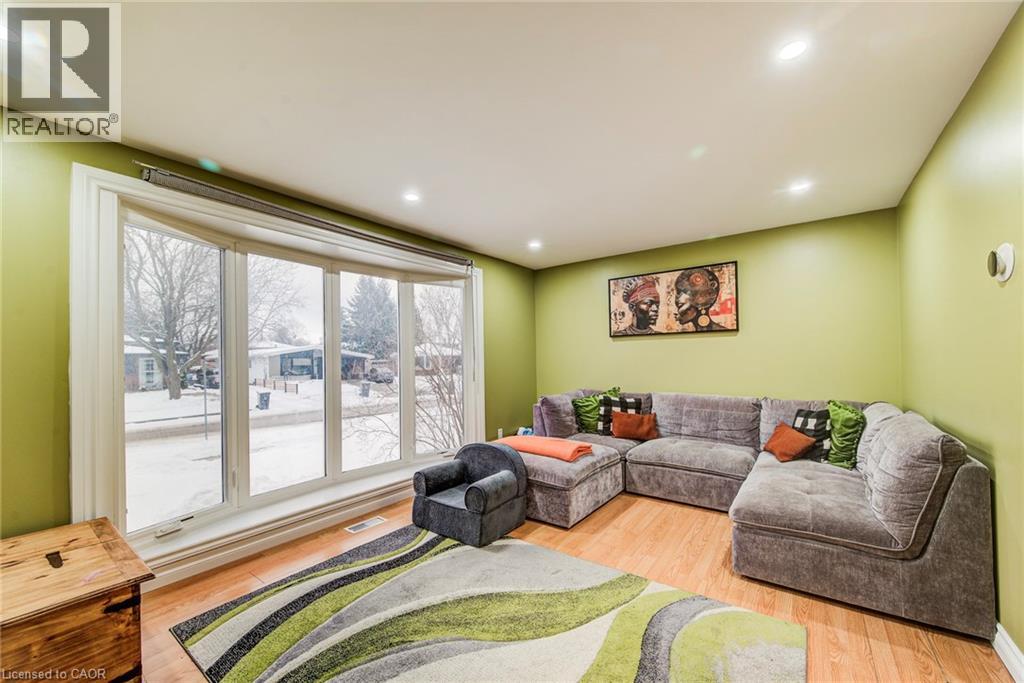 67 Burns Drive, Guelph, Ontario N1H 6V8 - Photo 7 - 40787323