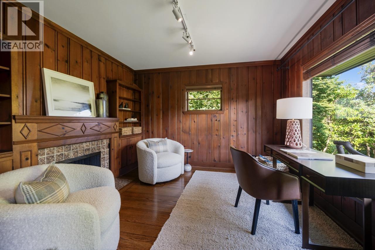 2533 Wallace Crescent, Vancouver, British Columbia  V6R 3V3 - Photo 7 - R3071909