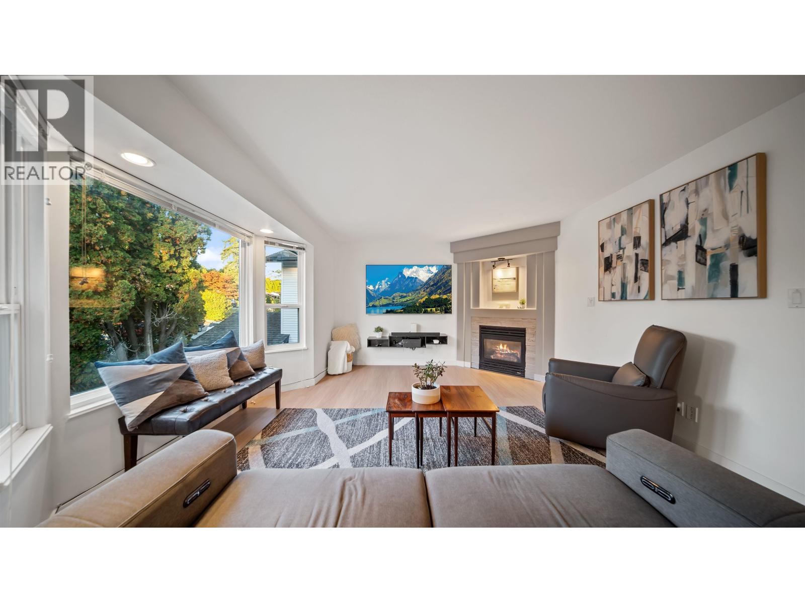 21124 Glenwood Avenue, Maple Ridge, British Columbia  V2X 8K5 - Photo 12 - R3071919