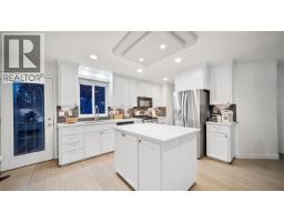 21124 GLENWOOD AVENUE