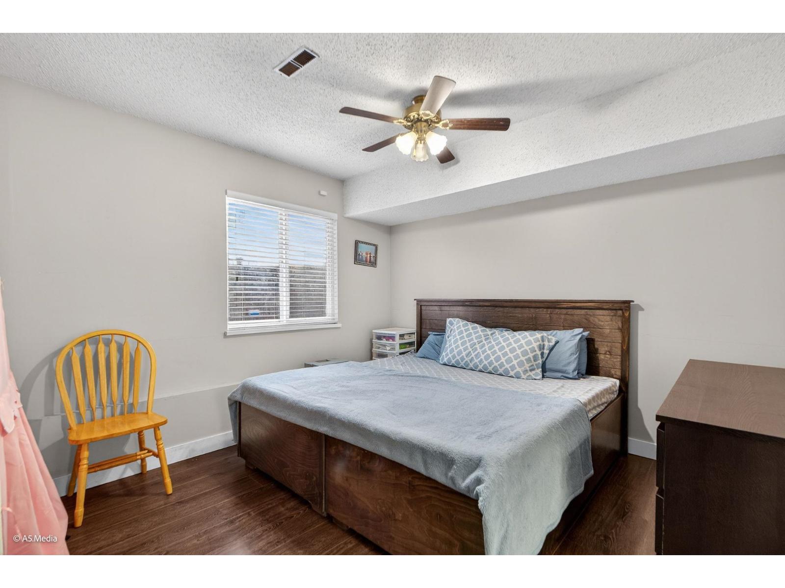 12235 80a Avenue, Surrey, British Columbia  V3W 7R8 - Photo 15 - R3071231