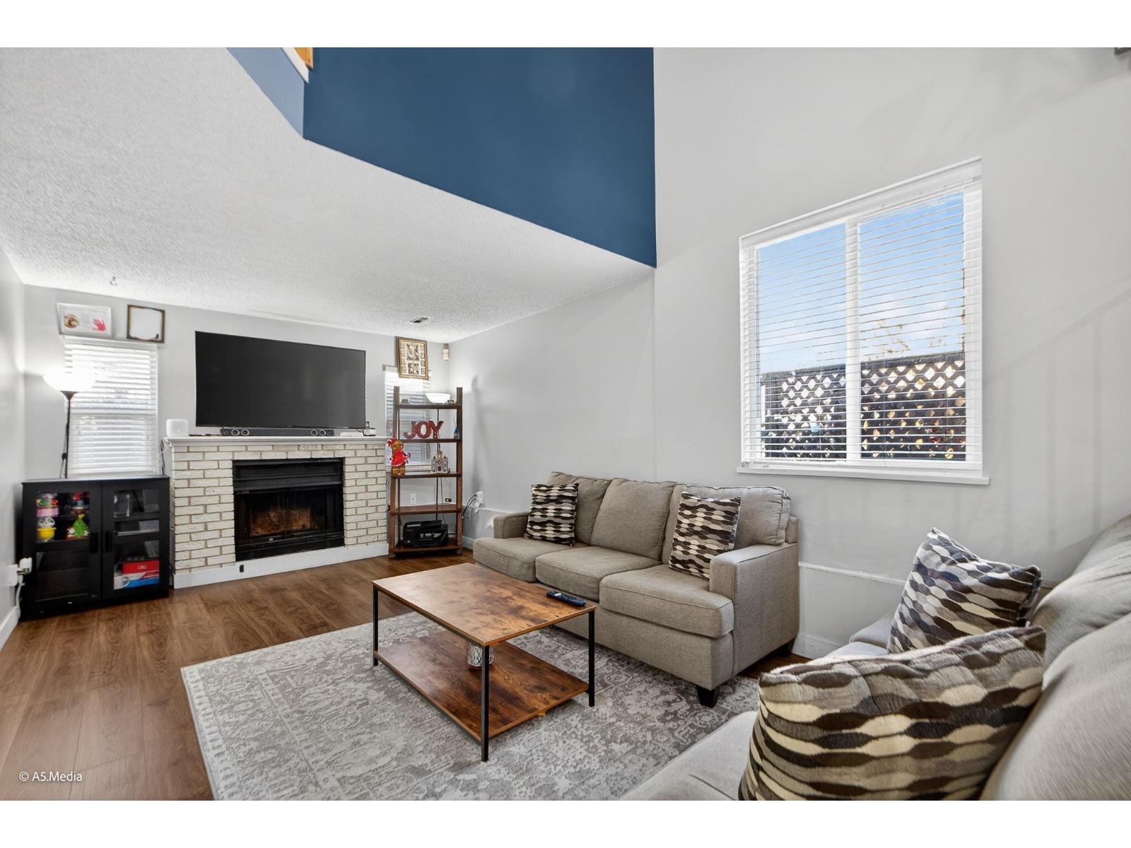 12235 80a Avenue, Surrey, British Columbia  V3W 7R8 - Photo 12 - R3071231