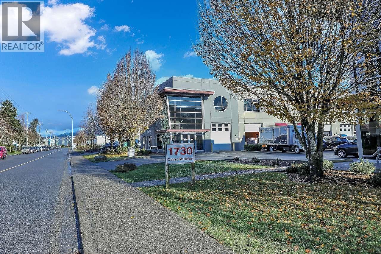 209 1730 Coast Meridian Road, Port Coquitlam, British Columbia  V3C 3T8 - Photo 1 - C8074299