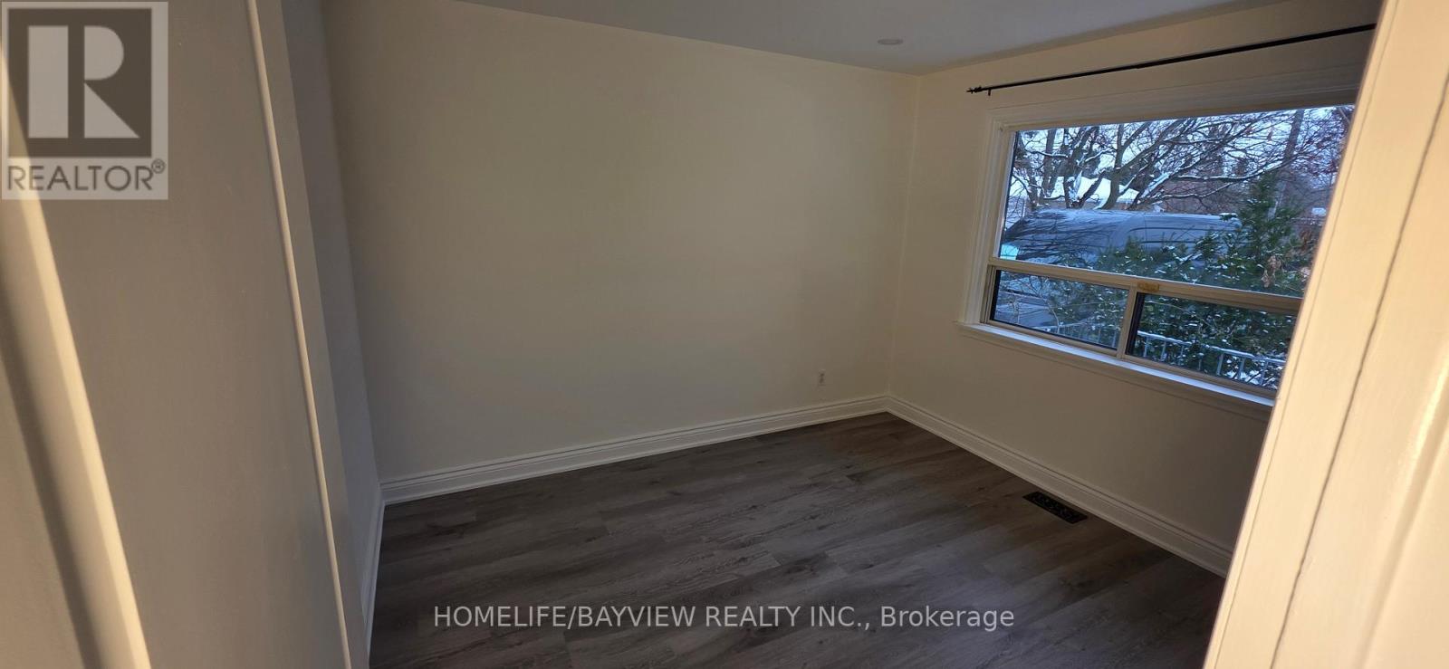 55 Cartier Crescent, Richmond Hill (Crosby), Ontario  L4C 2N3 - Photo 13 - N12541886