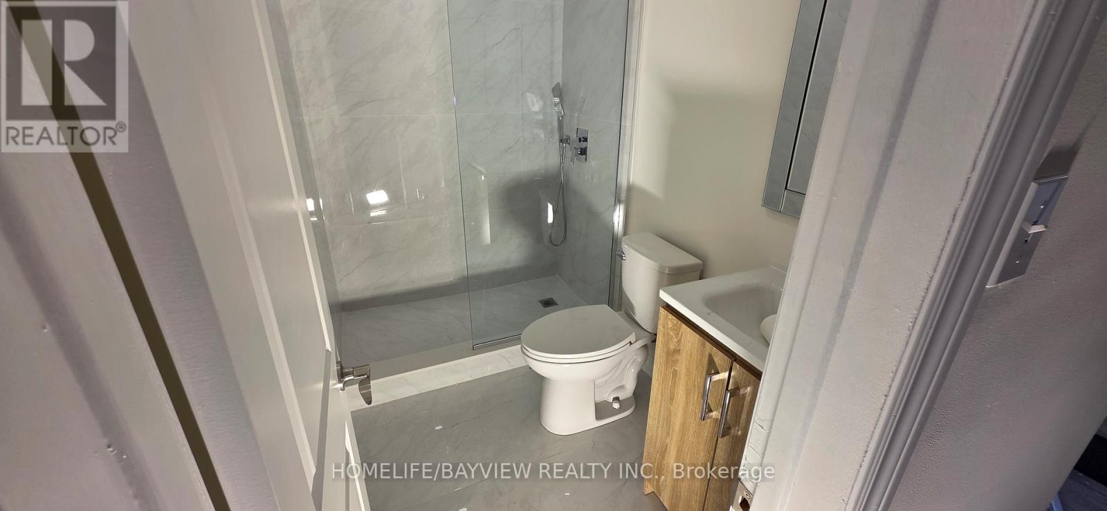 55 Cartier Crescent, Richmond Hill (Crosby), Ontario  L4C 2N3 - Photo 16 - N12541886