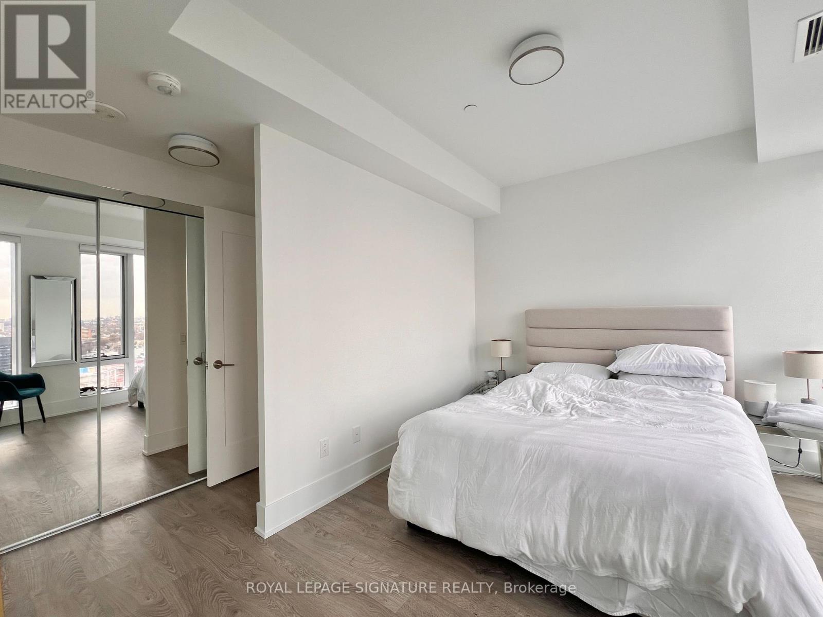 1905 - 470 Front Street W, Toronto, Ontario  M5V 0V6 - Photo 14 - C12598888