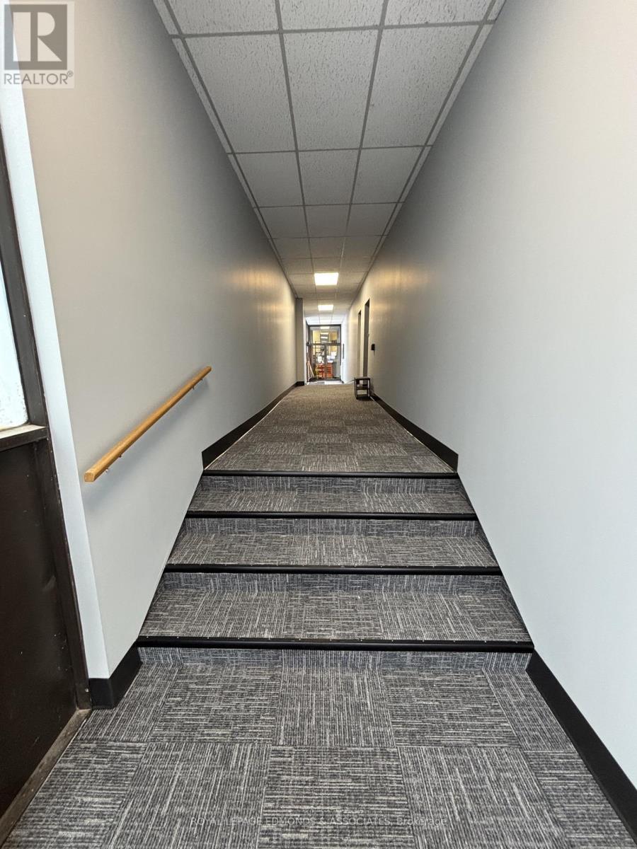 C - 270 Lake Street, Pembroke, Ontario  K8A 7Y9 - Photo 9 - X12445714