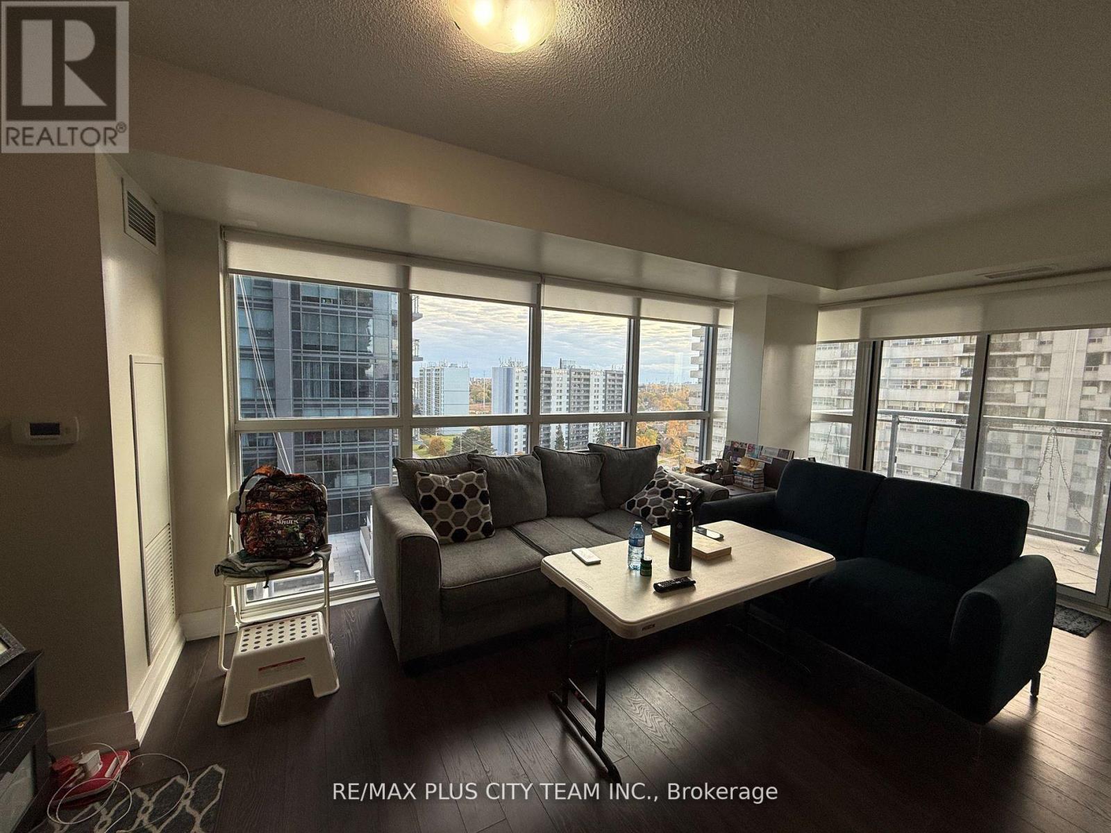 1202 - 30 Meadowglen Place, Toronto (Woburn), Ontario  M1G 0A6 - Photo 2 - E12598890