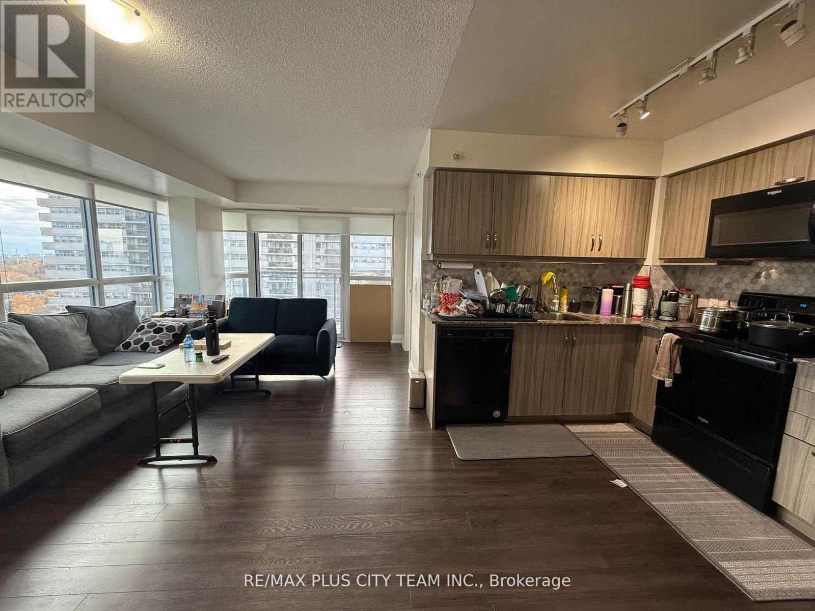 1202 - 30 Meadowglen Place, Toronto (Woburn), Ontario  M1G 0A6 - Photo 7 - E12598890