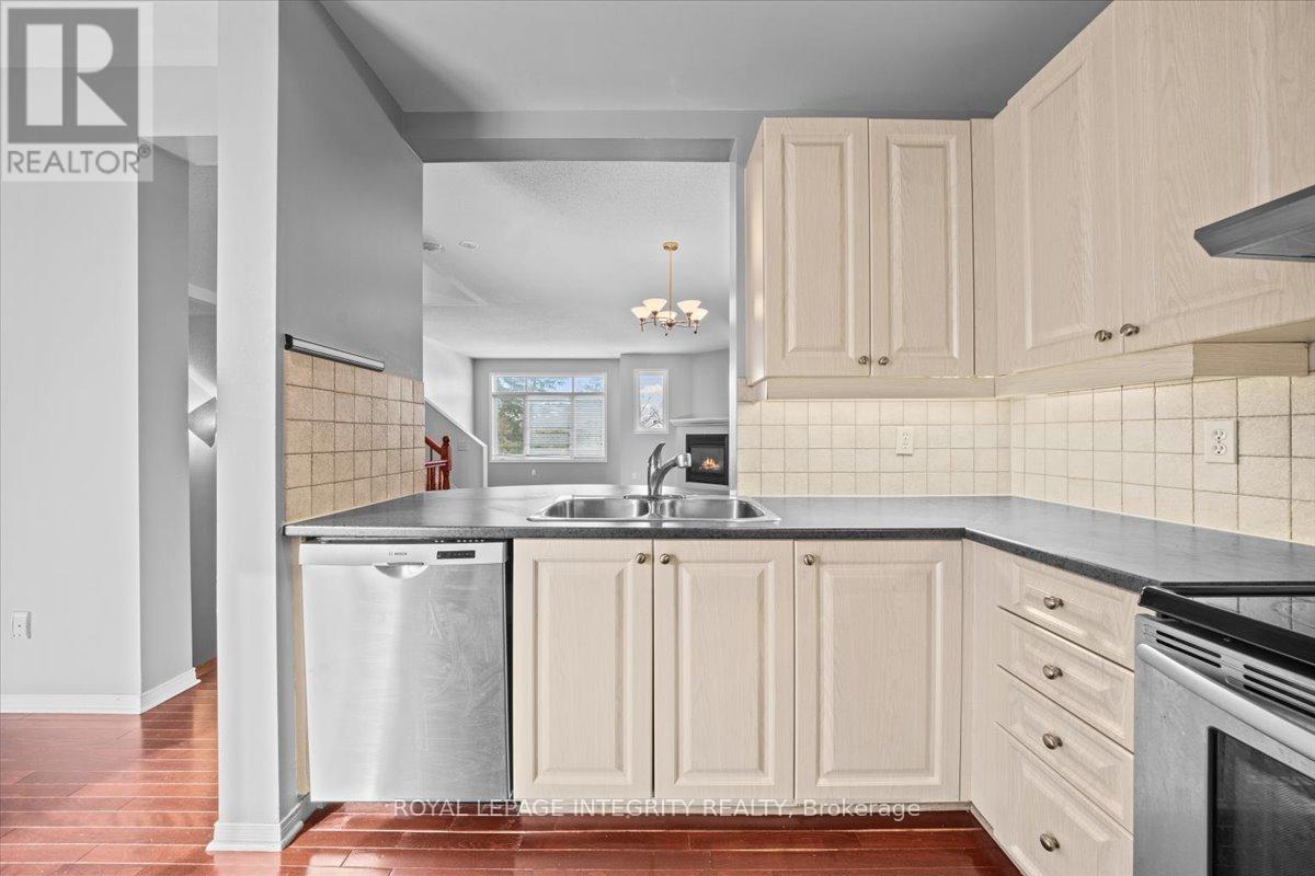 180 Clearview Avenue, Ottawa, Ontario  K1Z 1B8 - Photo 21 - X12469460