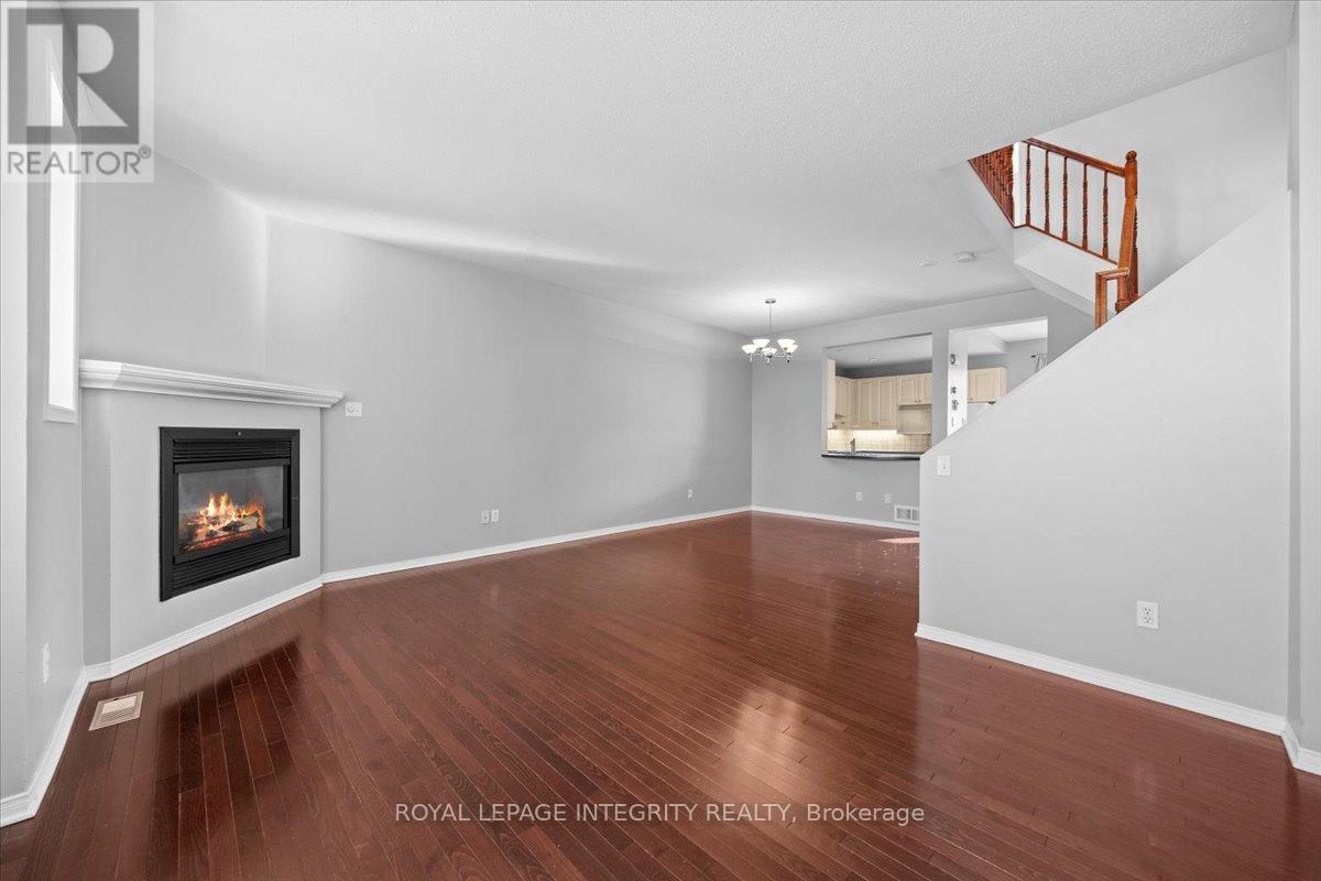 180 Clearview Avenue, Ottawa, Ontario  K1Z 1B8 - Photo 13 - X12469460