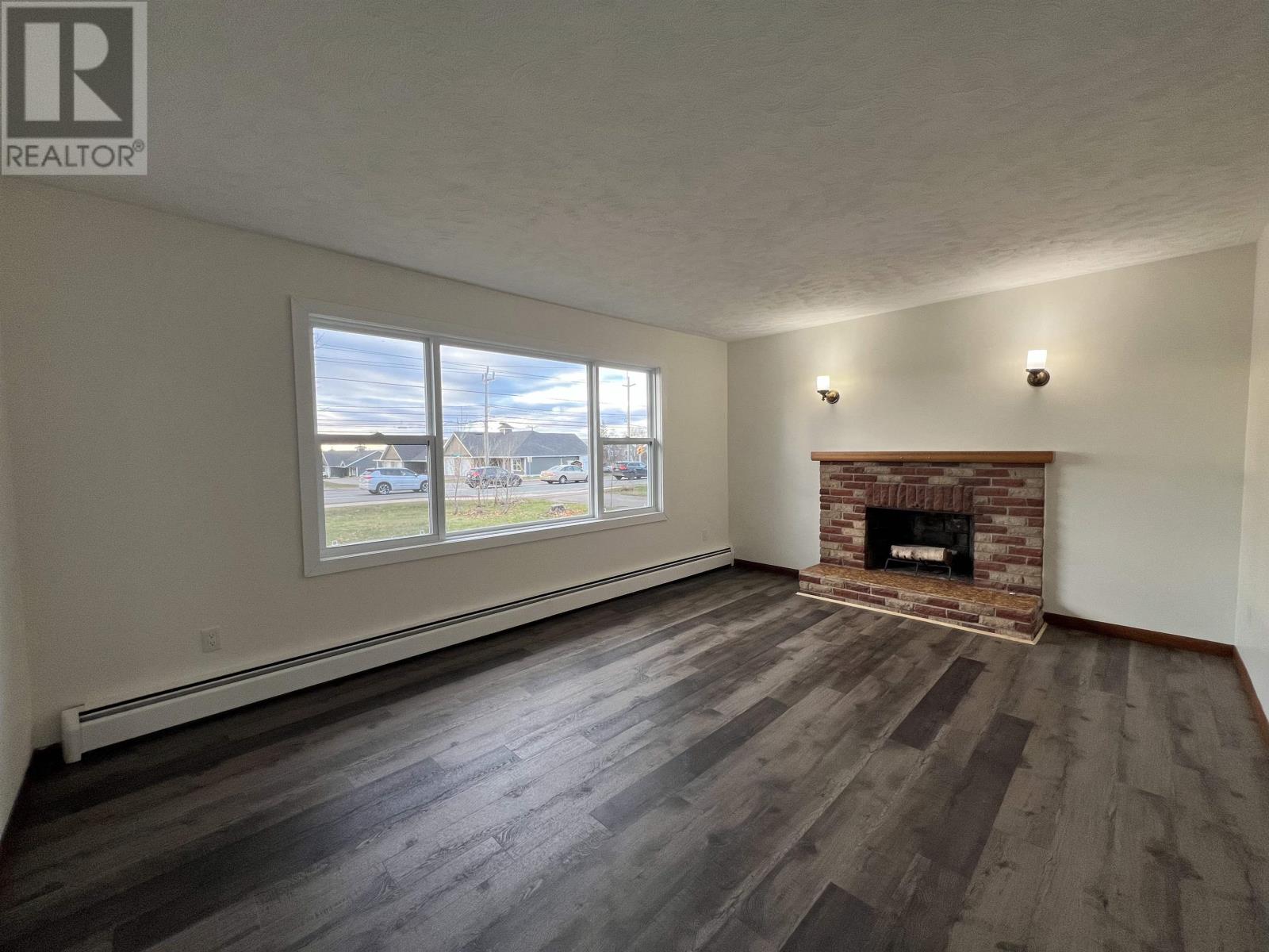 222 Mount Edward Road, Charlottetown, Prince Edward Island  C1A 5T5 - Photo 10 - 202529011