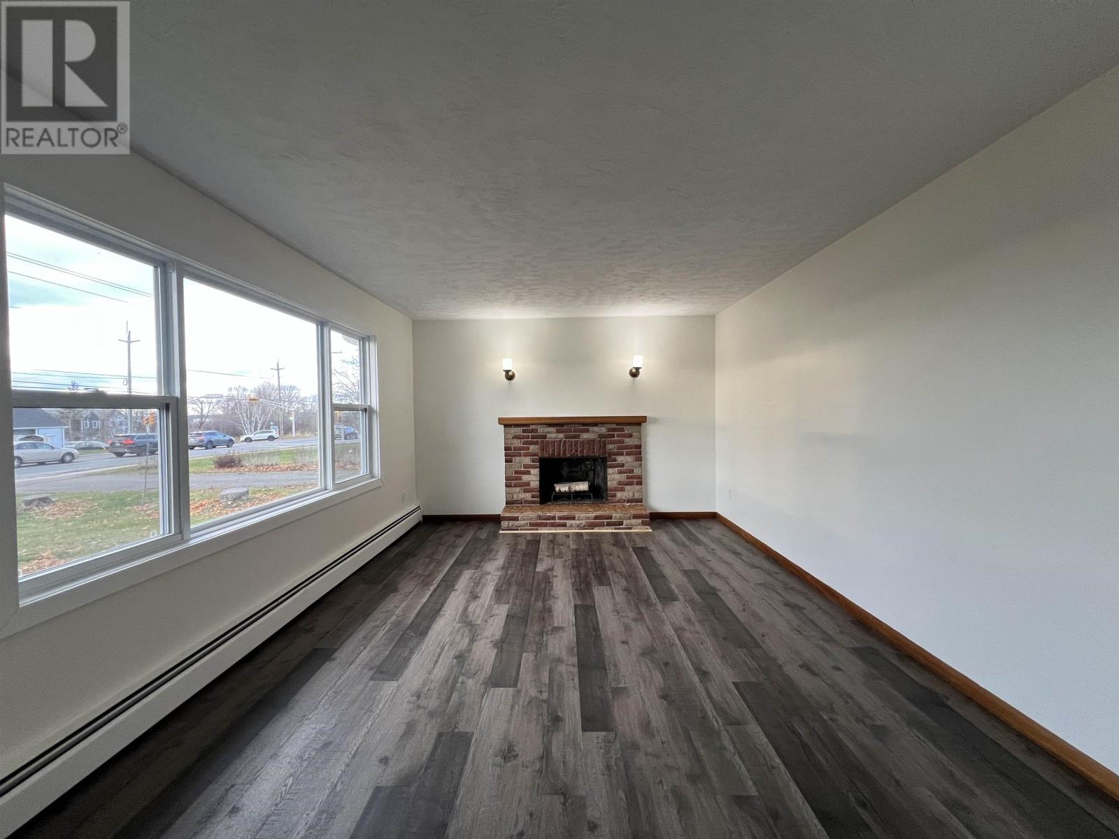 222 Mount Edward Road, Charlottetown, Prince Edward Island  C1A 5T5 - Photo 11 - 202529011